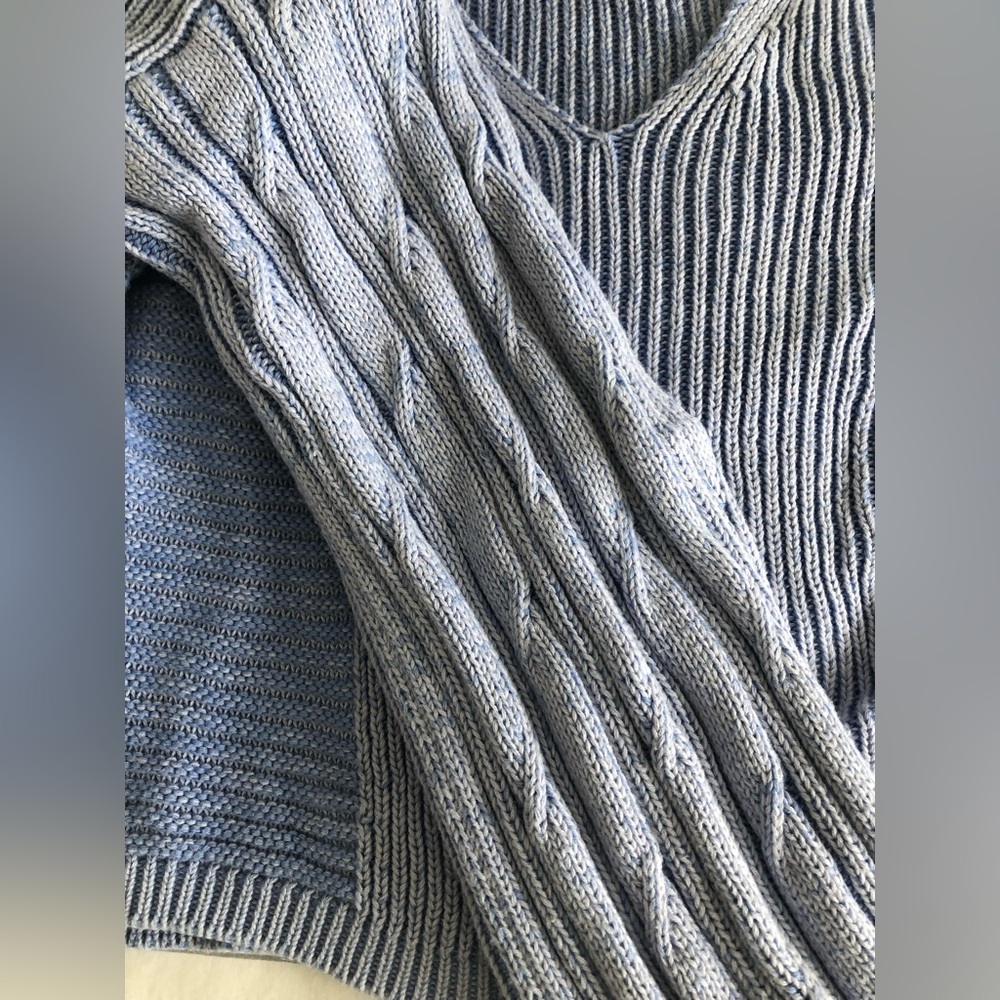 Free People When It Rains V-Neck Sweater - Picture 9 of 9